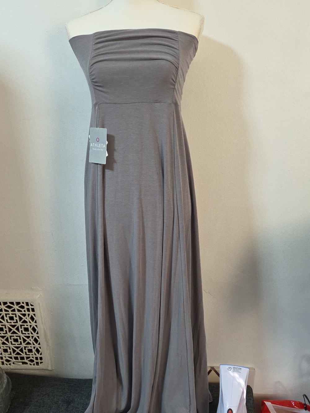 Athleta Strapless Grey Maxi Dress with Ruched Bodice NWT SIZE LARGE